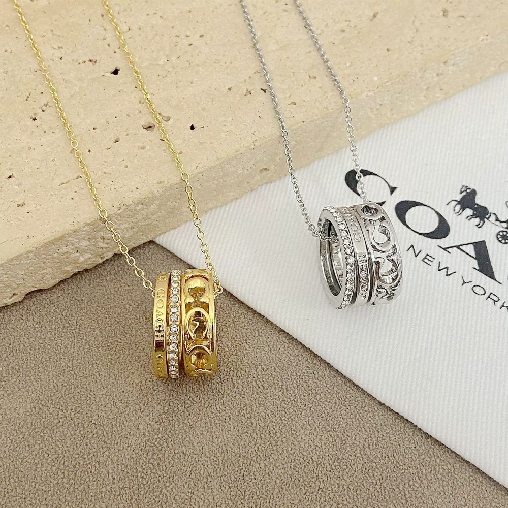 Coach Rhinestone Geometric Round 3 Rings Removable Metal Necklace